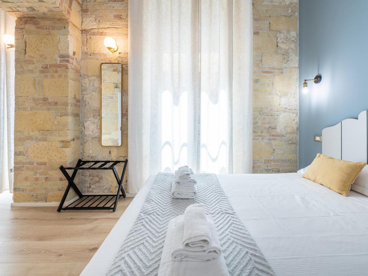Orma Design Rooms - Historic Centre Cagliari Exteriör bild