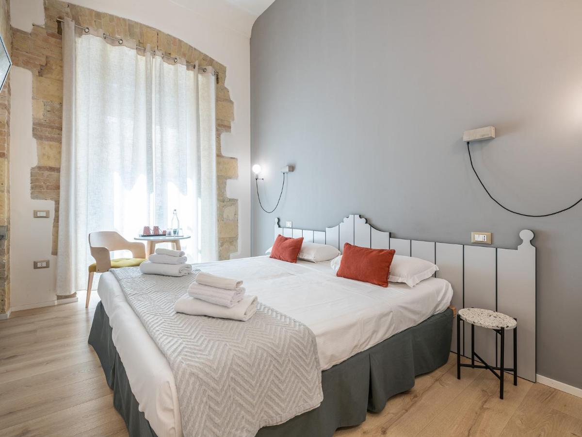 Orma Design Rooms - Historic Centre Cagliari Exteriör bild