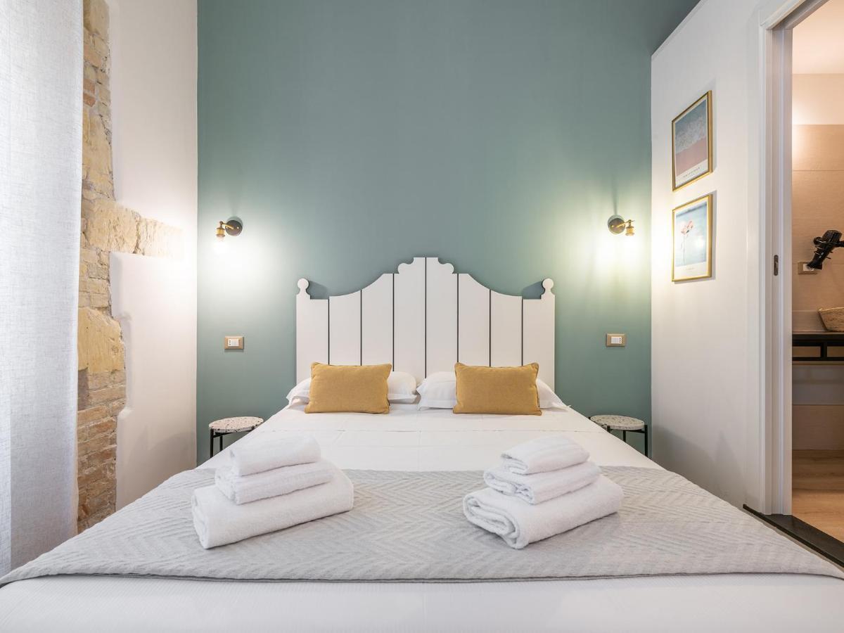 Orma Design Rooms - Historic Centre Cagliari Exteriör bild