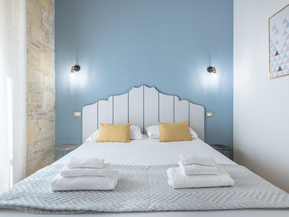 Orma Design Rooms - Historic Centre Cagliari Exteriör bild