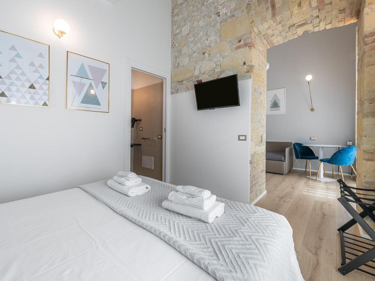 Orma Design Rooms - Historic Centre Cagliari Exteriör bild