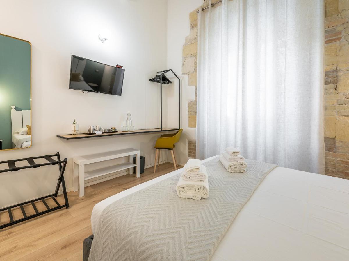Orma Design Rooms - Historic Centre Cagliari Exteriör bild